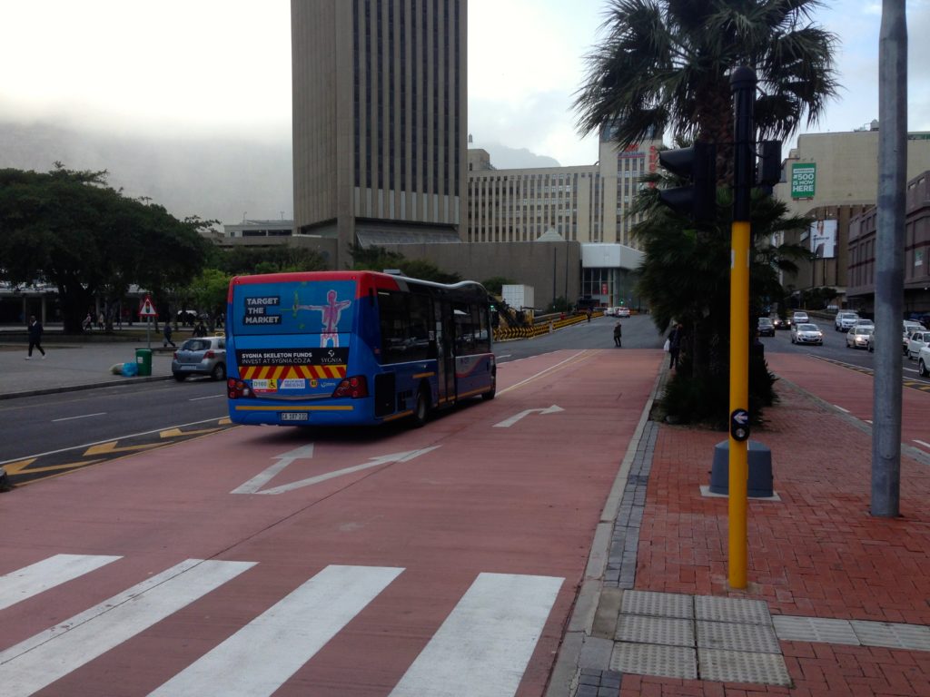 MyCiti_BRT_dedicated_lanes_(21651695159) Institute for Transportation