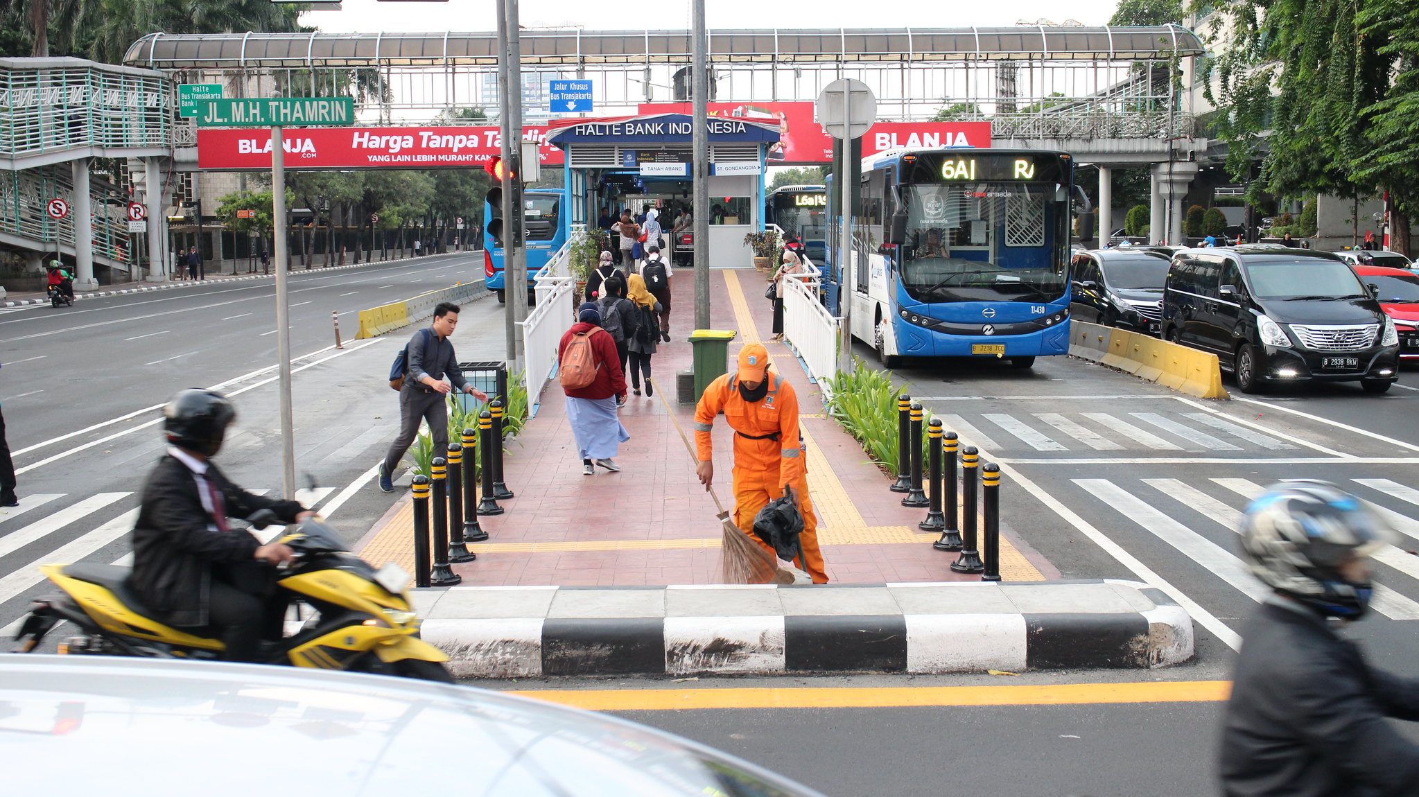 In Jakarta, New Studies Find Bus Electrification is Both Feasible and Urgent